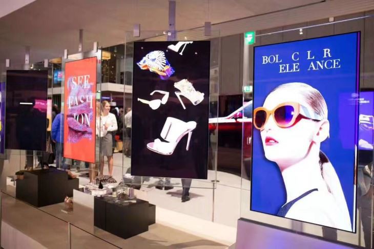 Smart LCD Advertising Monitor